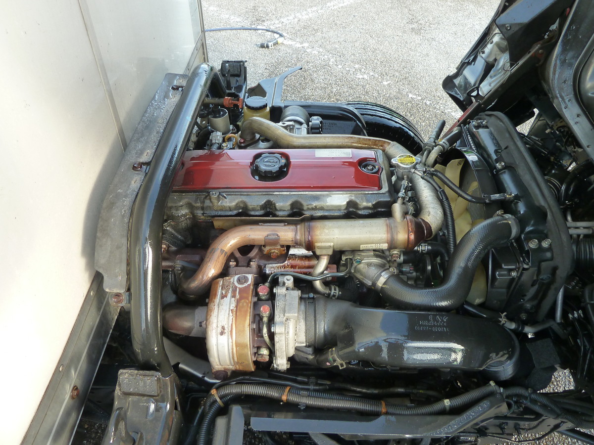 中古アルミバン トヨタ ダイナ