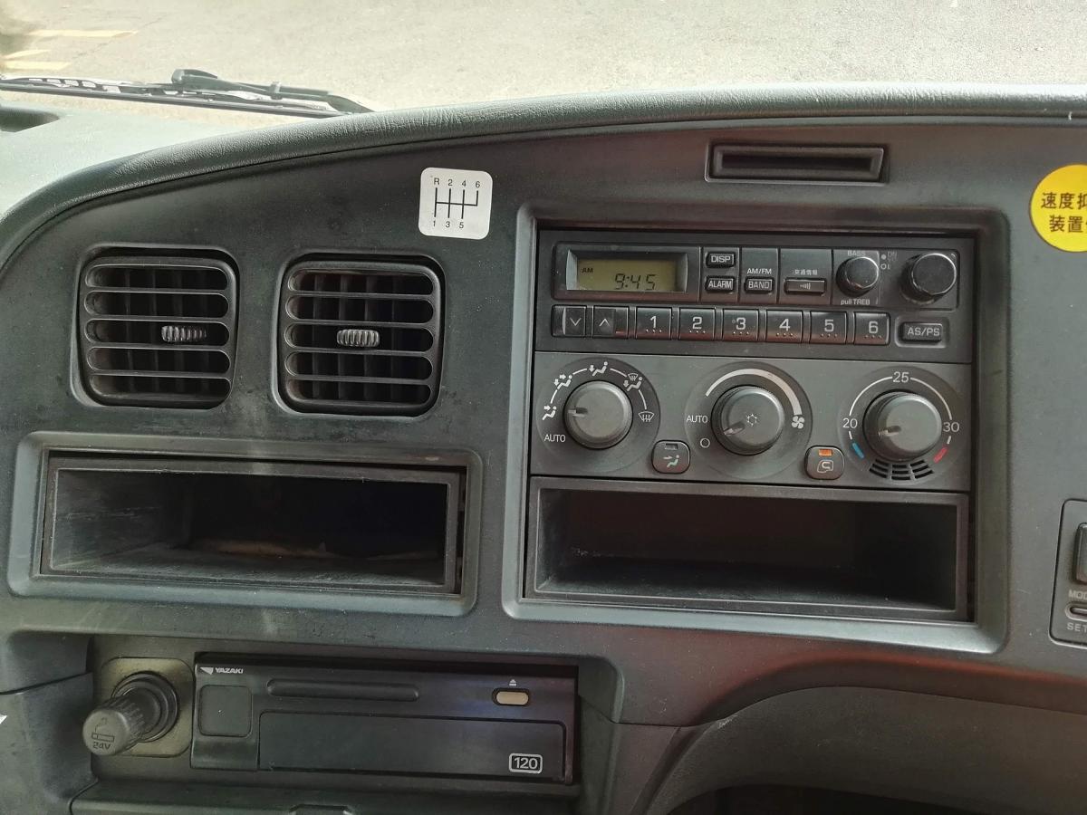 中古クレーン 三菱ふそう スーパーグレート