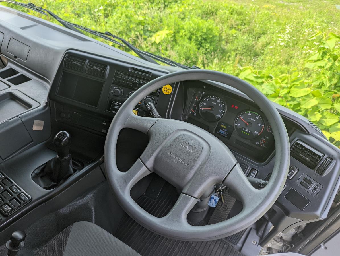 中古ダンプ 三菱ふそう スーパーグレート