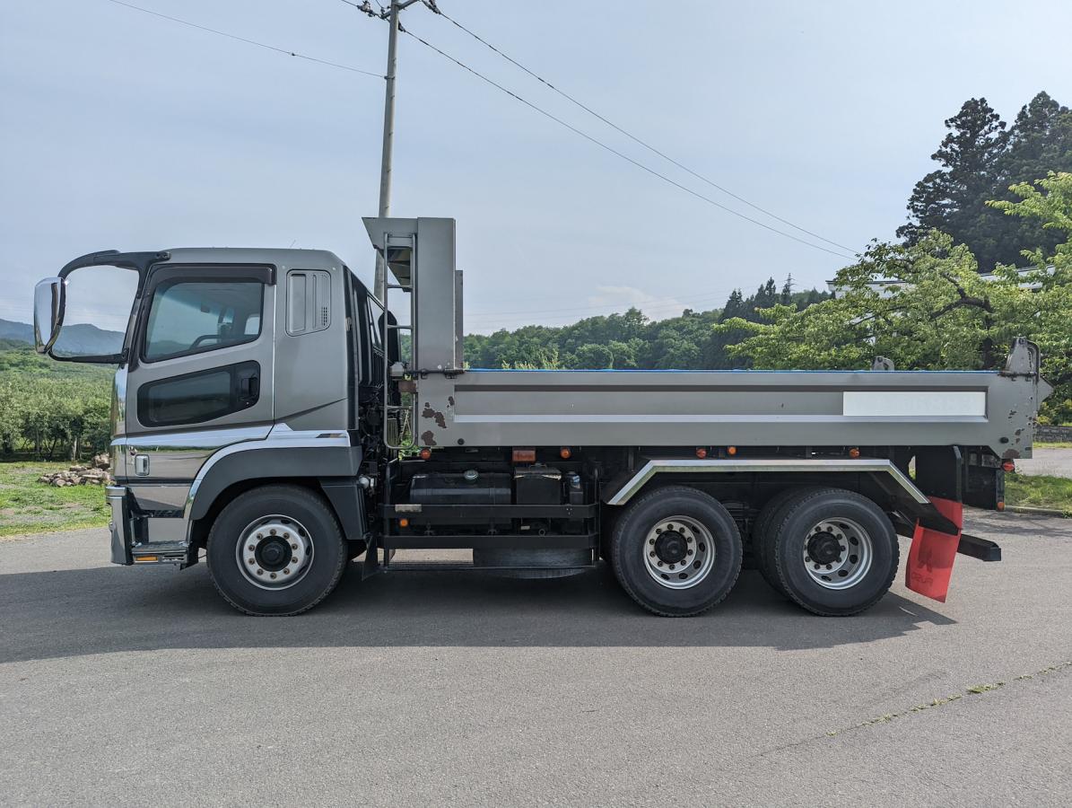 中古ダンプ 三菱ふそう スーパーグレート