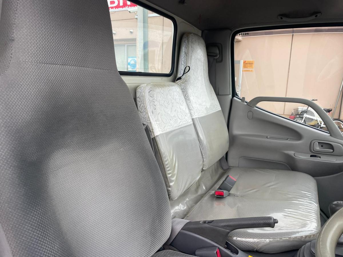 中古平ボディ 日野 デュトロ