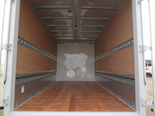 中古アルミウィング 三菱ふそう キャンター