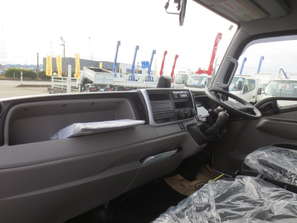 中古アルミウィング 三菱ふそう キャンター