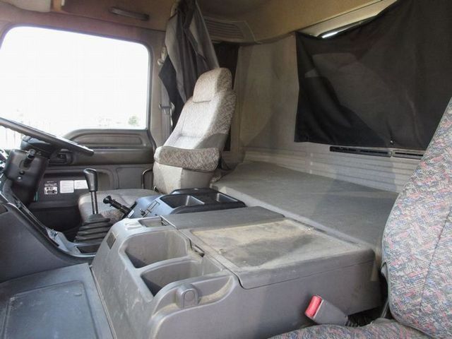中古ミキサー車(生コン車) いすゞ ギガ