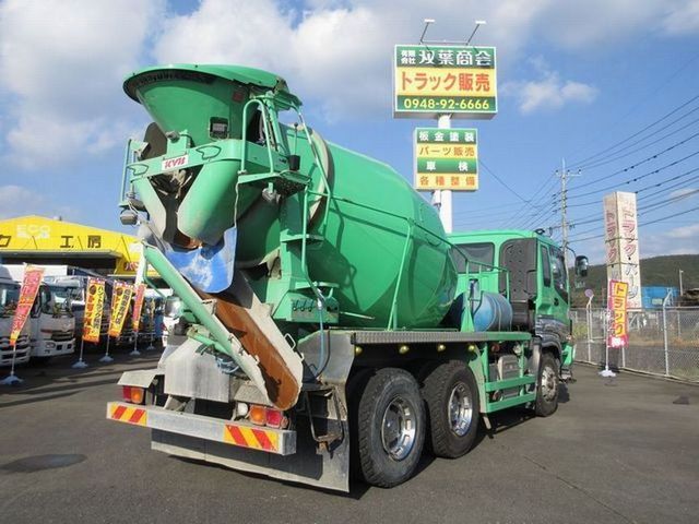 中古ミキサー車(生コン車) いすゞ ギガ