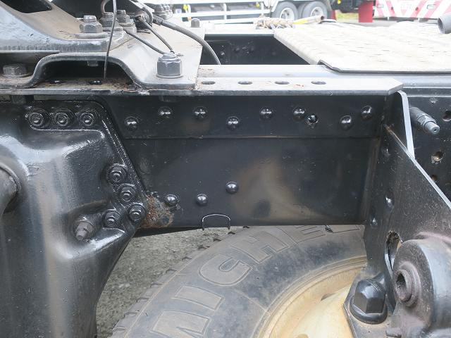 中古トラクタ 日野 スカニア