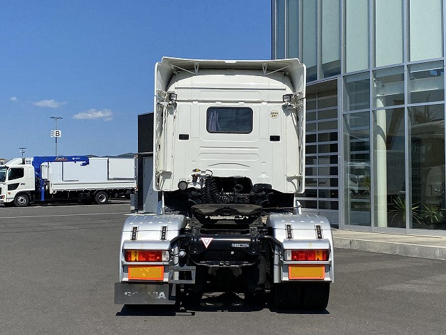 中古トラクタ 日野 スカニア