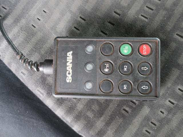 中古トラクタ 日野 スカニア