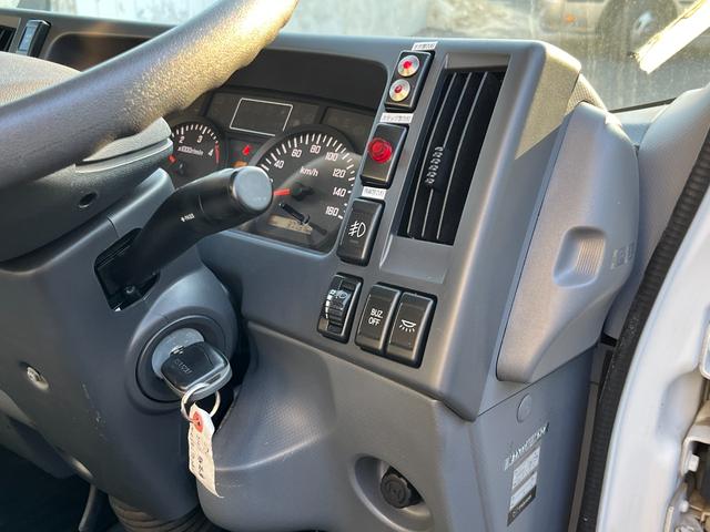 中古特装車その他 いすゞ エルフ