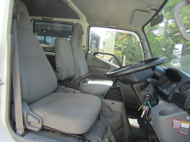 中古平ボディ 日野 デュトロ