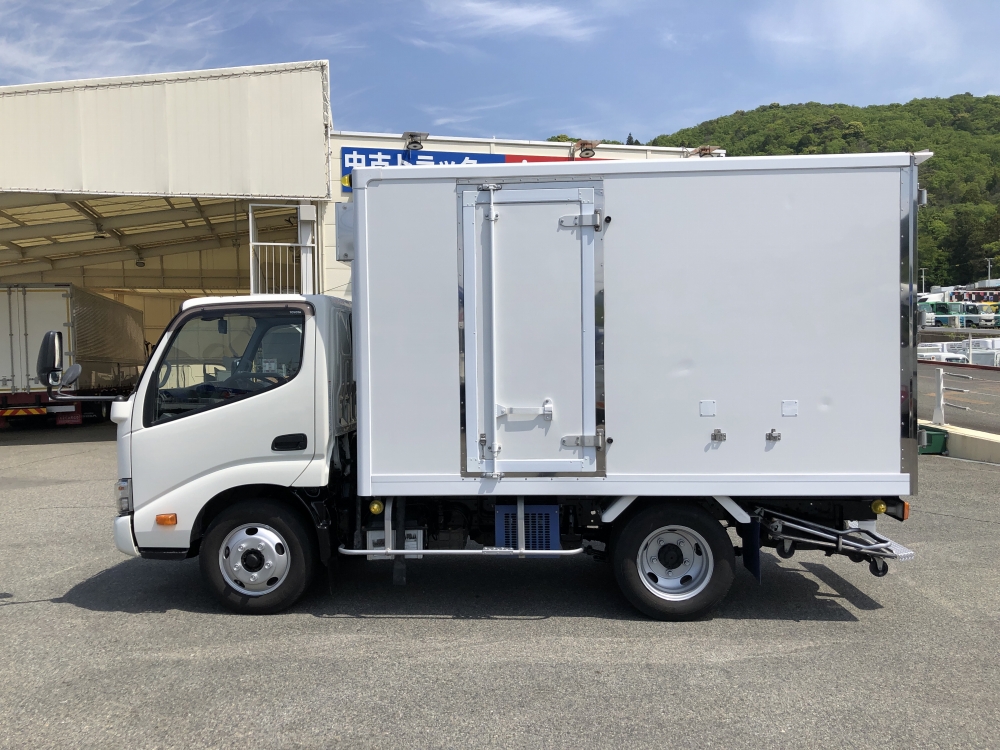 中古冷凍バン トヨタ ダイナ
