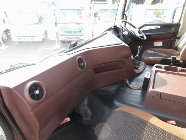 中古ミキサー車(生コン車) 日野 プロフィア