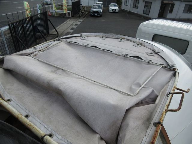中古ミキサー車(生コン車) 日野 プロフィア