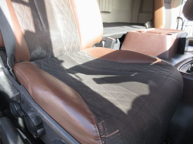 中古ミキサー車(生コン車) 日野 プロフィア
