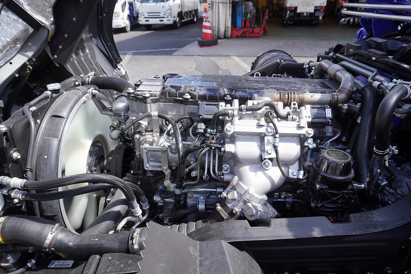 中古クレーン 三菱ふそう ファイター
