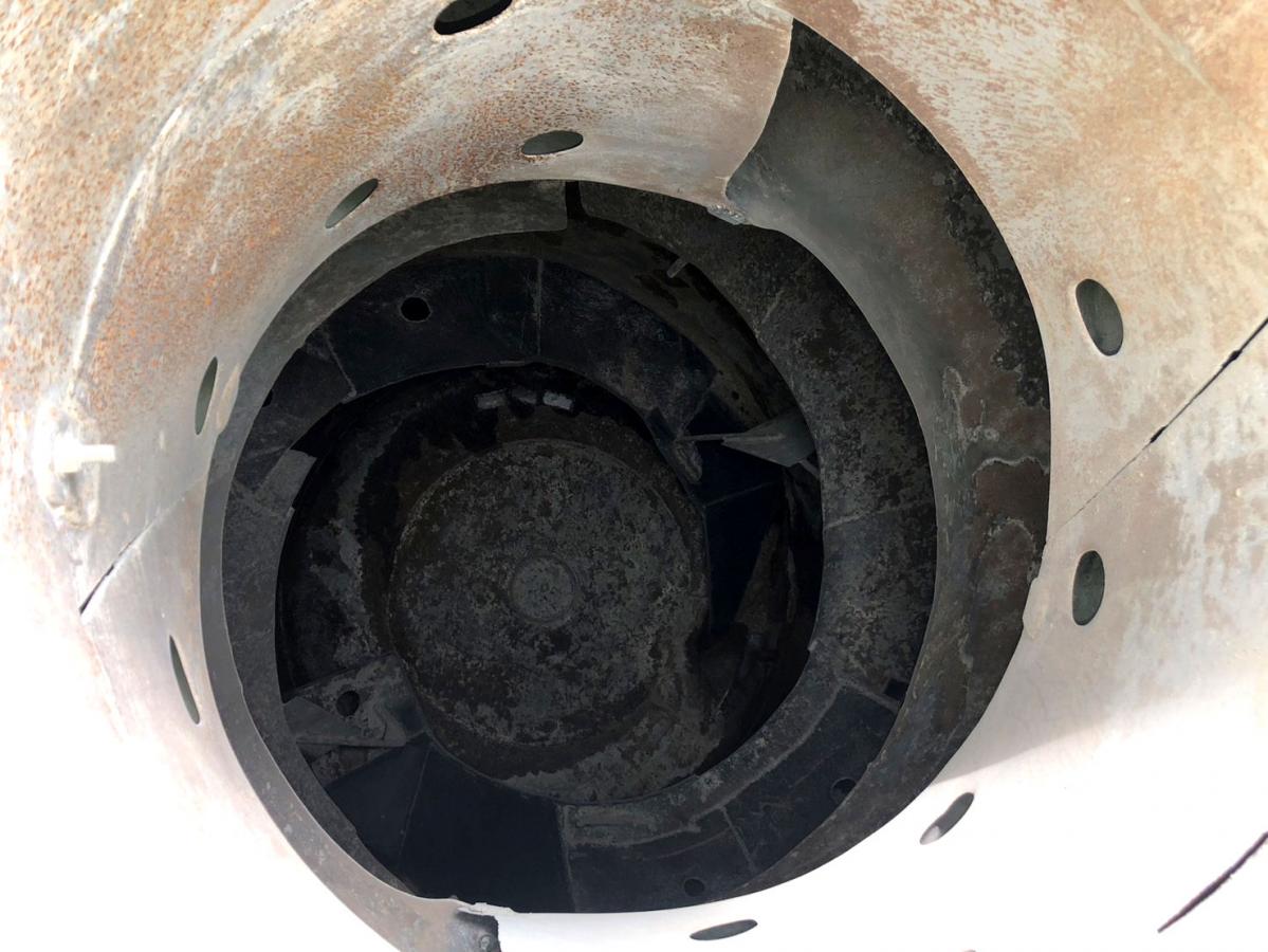 中古ミキサー車(生コン車) UDトラックス クオン