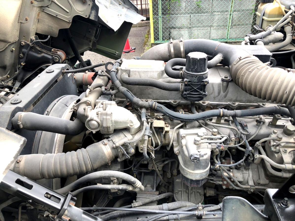 中古ミキサー車(生コン車) UDトラックス クオン