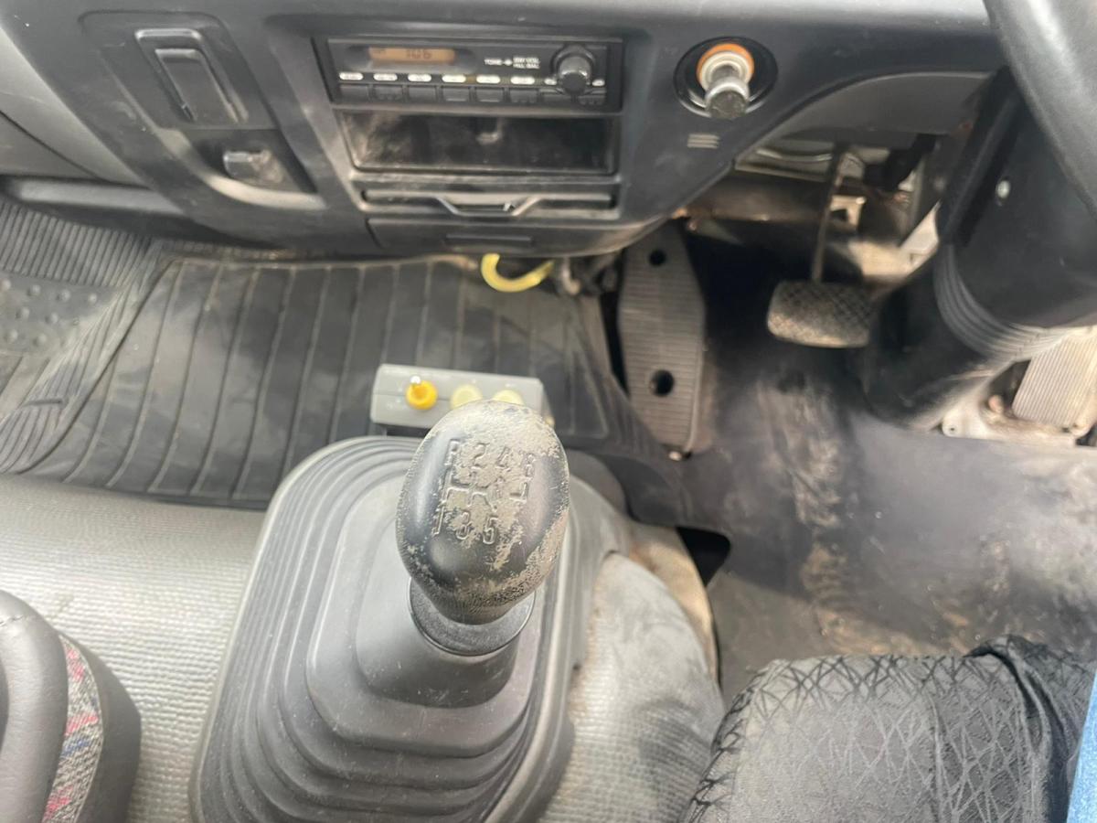 中古深ダンプ いすゞ フォワード