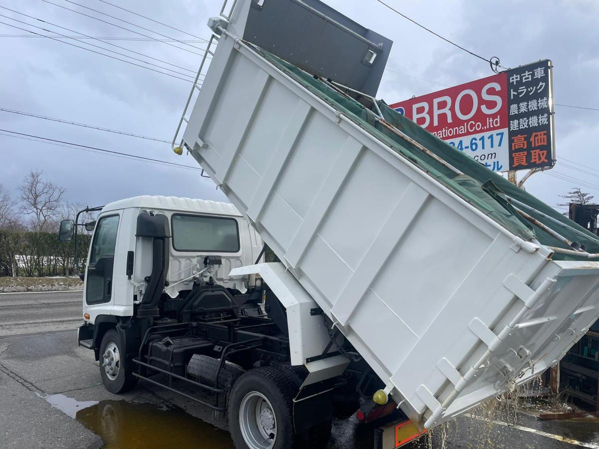 中古深ダンプ いすゞ フォワード