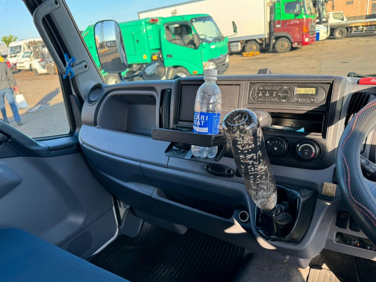 中古アルミバン 三菱ふそう キャンター