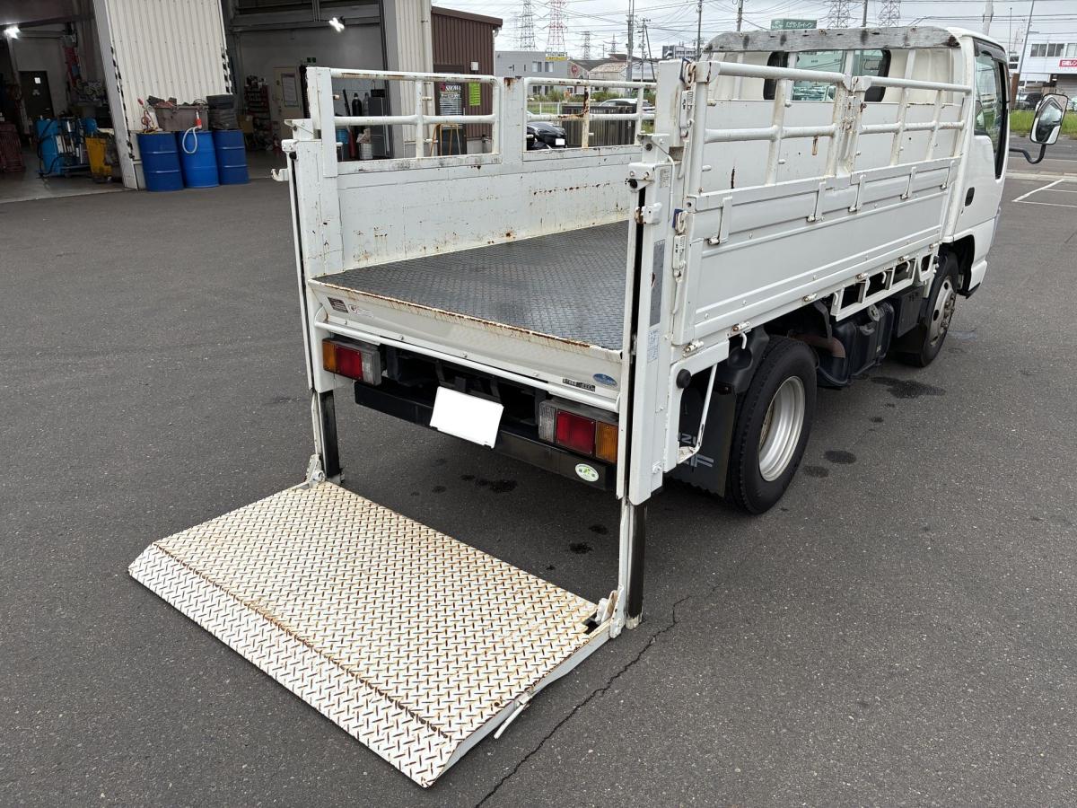 中古平ボディ いすゞ エルフ