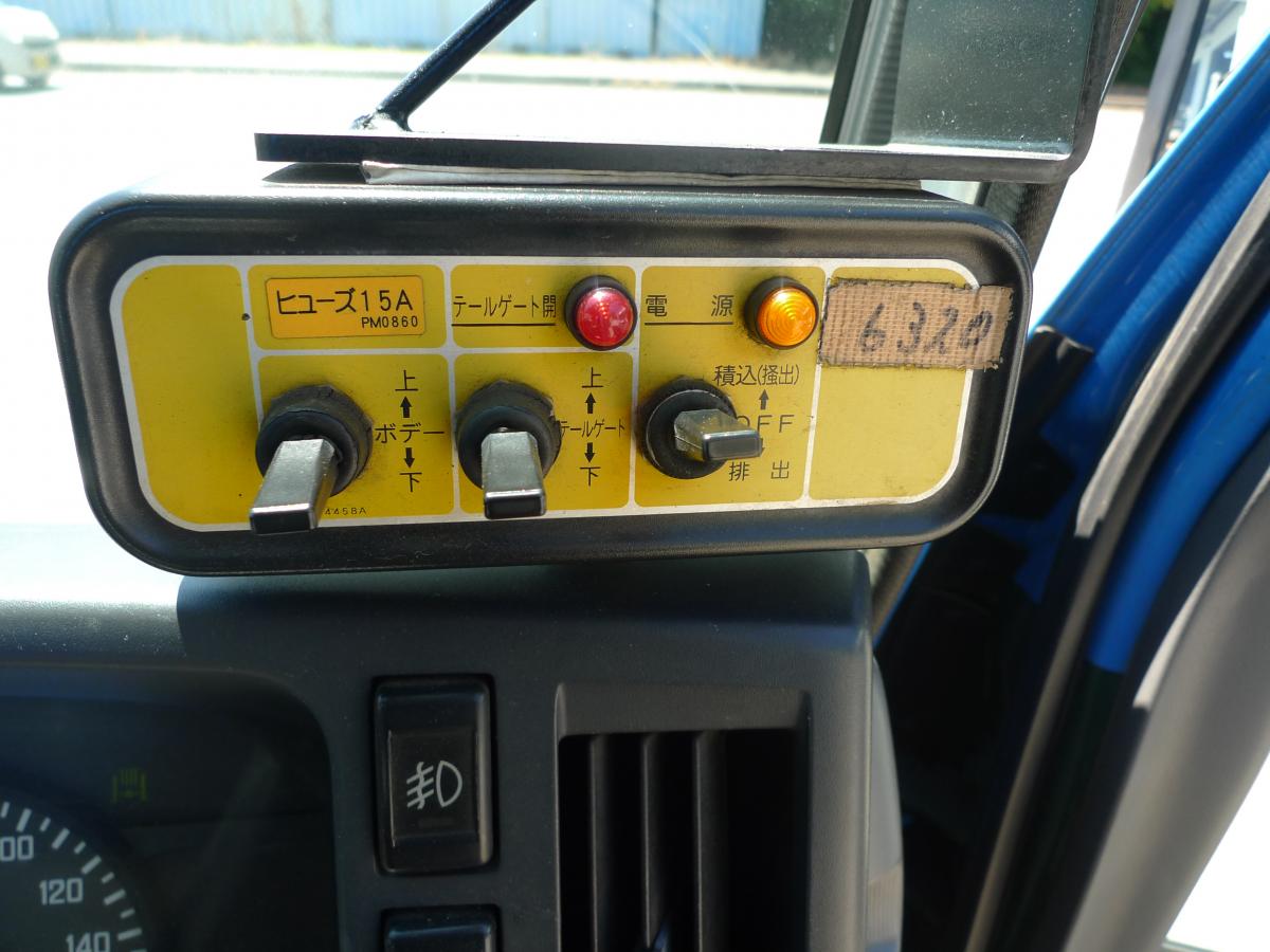 中古塵芥車(パッカー車) いすゞ エルフ