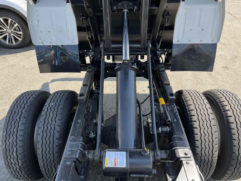 中古ダンプ マツダ タイタン