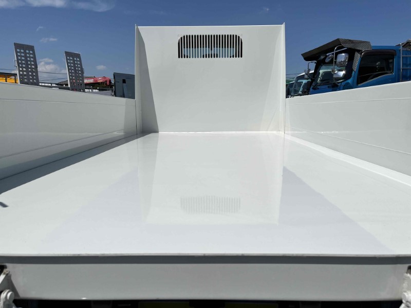 中古ダンプ マツダ タイタン