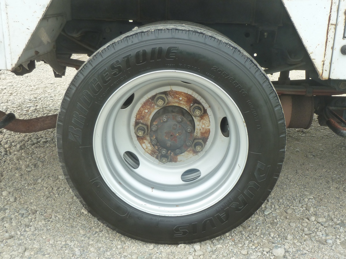 中古平ボディ いすゞ エルフ