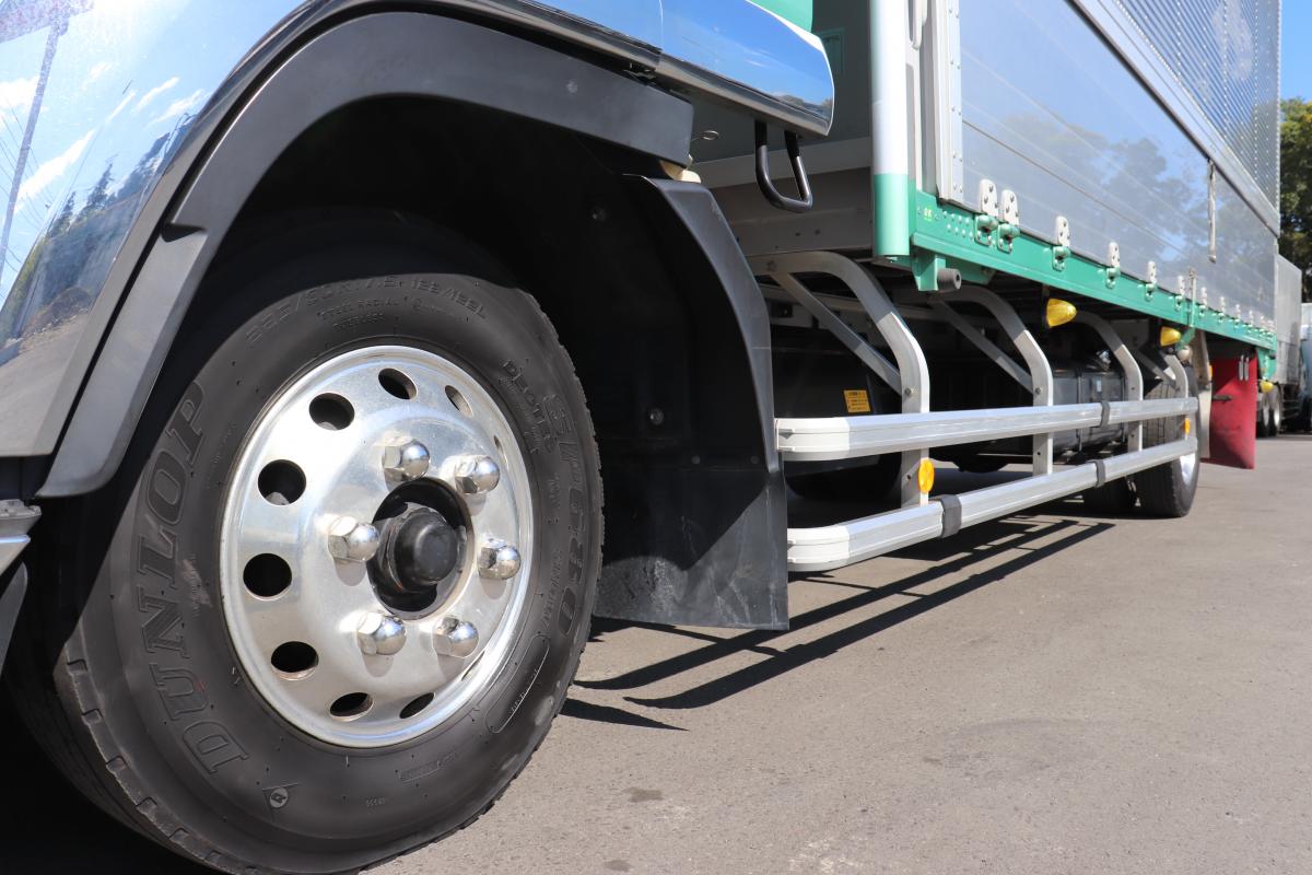 中古アルミウィング いすゞ フォワード