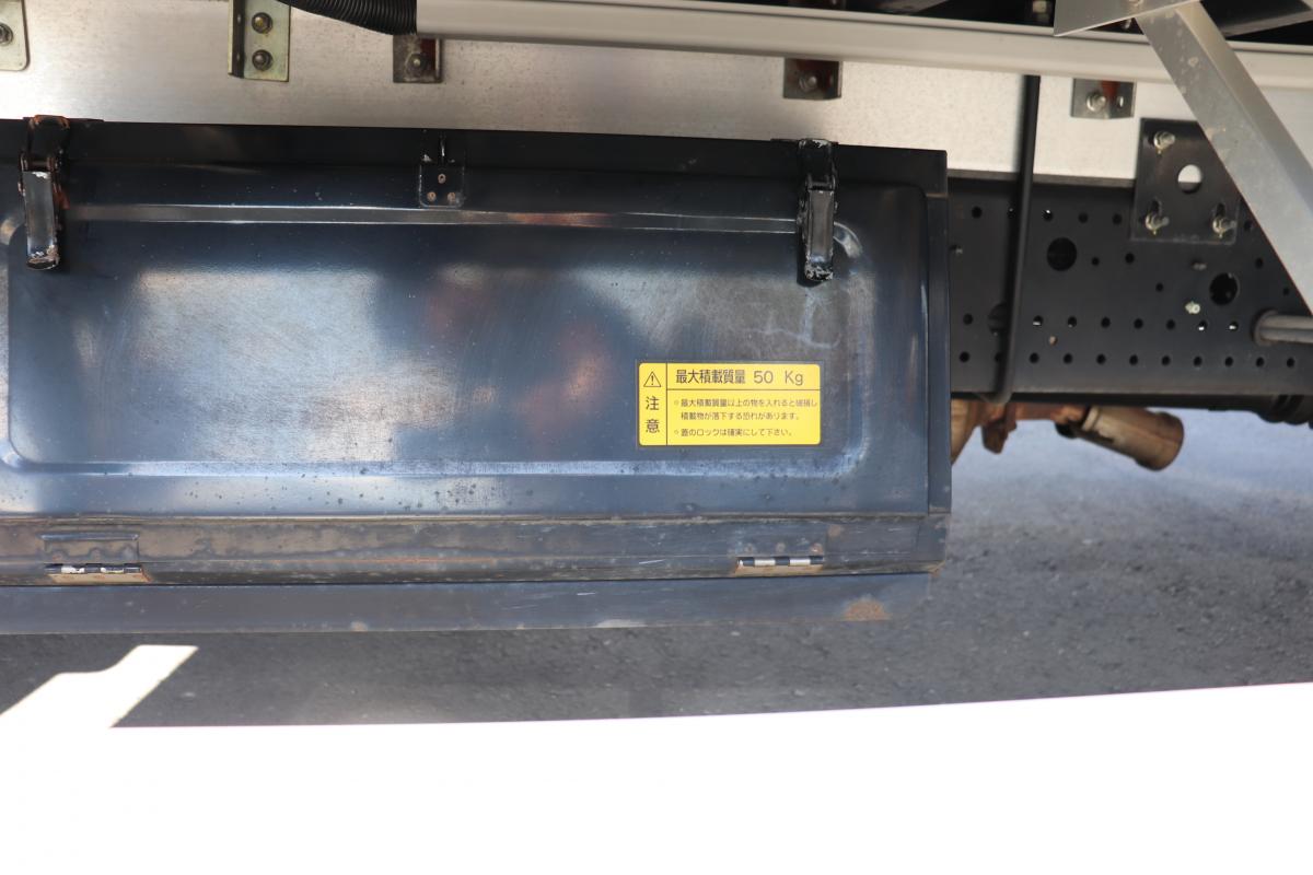 中古アルミウィング いすゞ フォワード