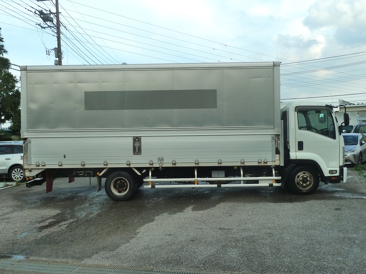 中古アルミウィング いすゞ フォワード
