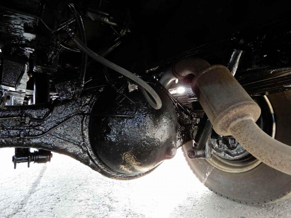 中古タンクローリー いすゞ エルフ