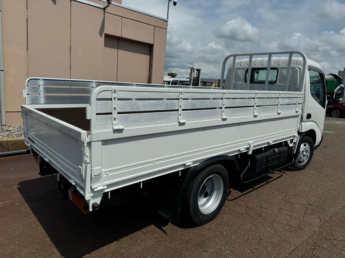 中古平ボディ 日野 デュトロ