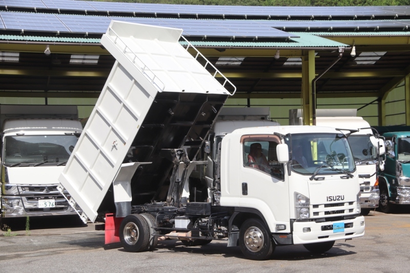 中古深ダンプ いすゞ フォワード