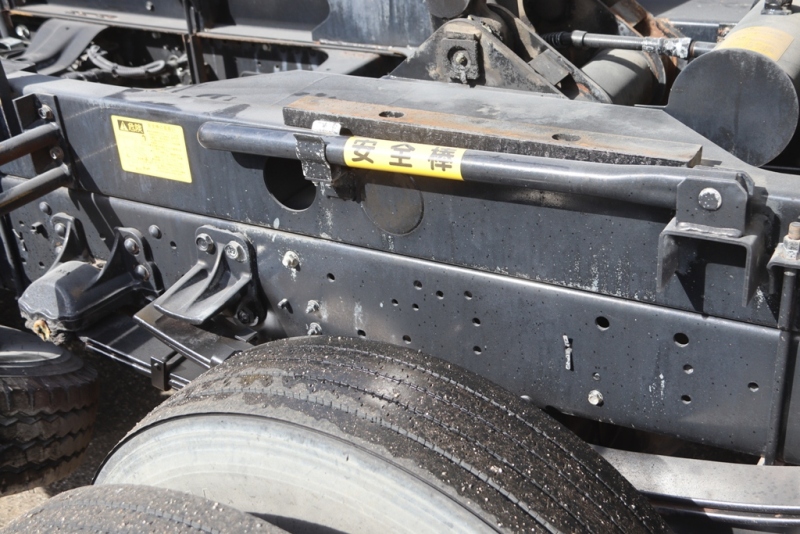 中古深ダンプ いすゞ フォワード