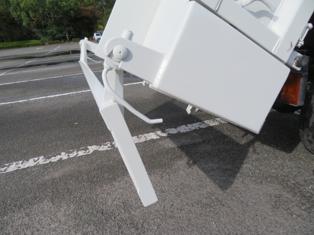 中古ダンプ いすゞ エルフ