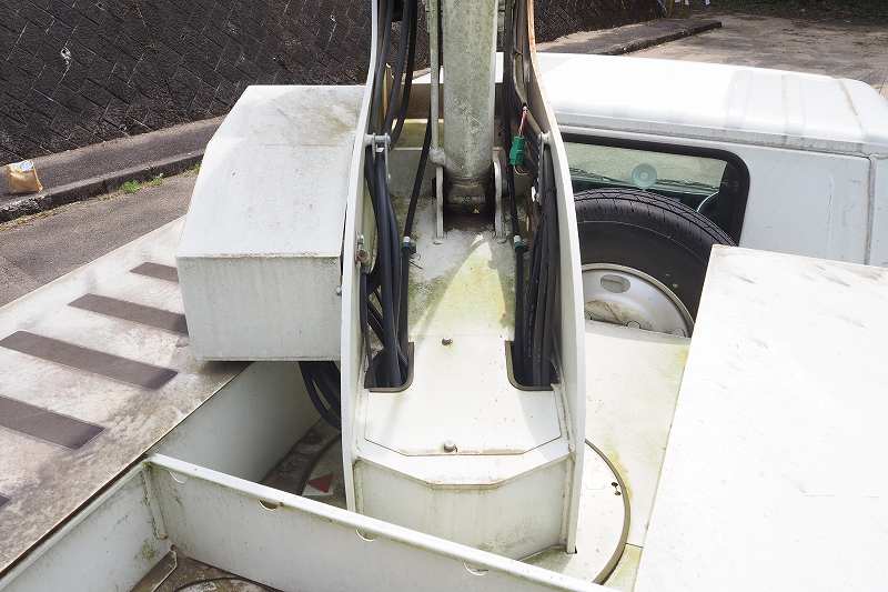 中古高所作業車 いすゞ エルフ