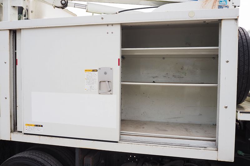 中古高所作業車 いすゞ エルフ