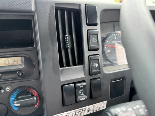 中古ダンプ いすゞ フォワード