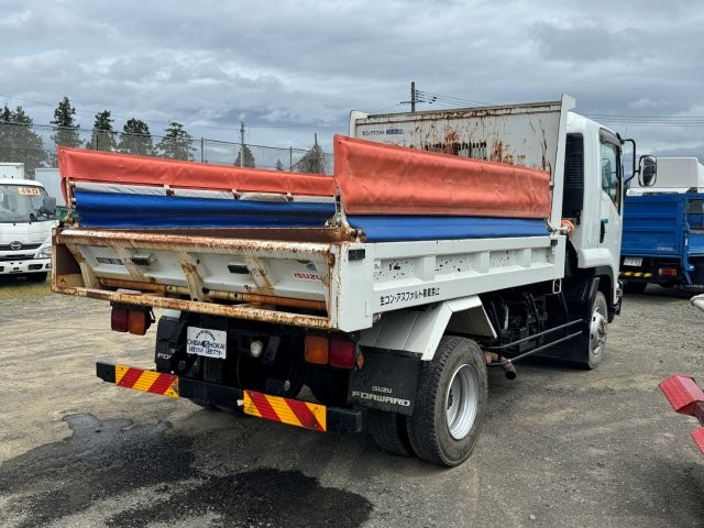 中古ダンプ いすゞ フォワード