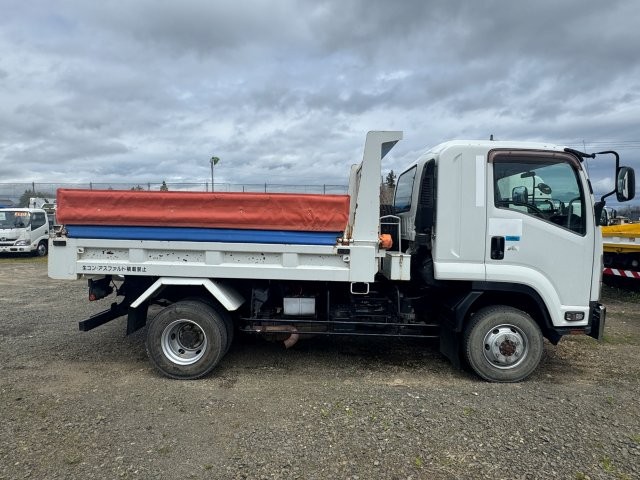 中古ダンプ いすゞ フォワード