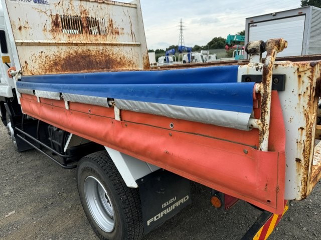 中古ダンプ いすゞ フォワード