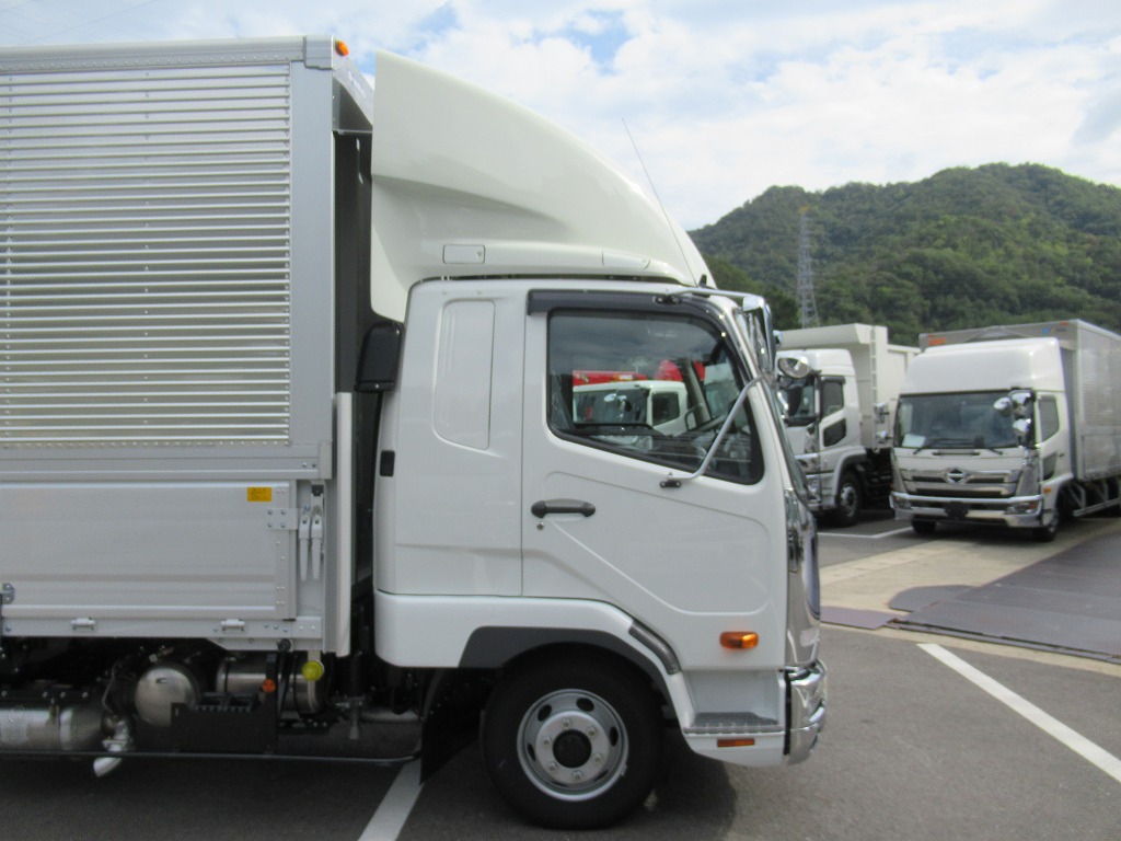 中古アルミウィング 三菱ふそう ファイター