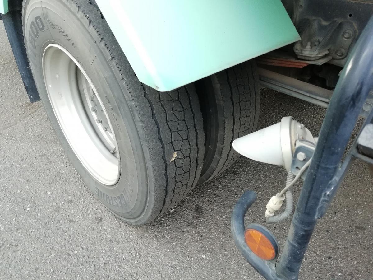 中古塵芥車(パッカー車) 日野 デュトロ