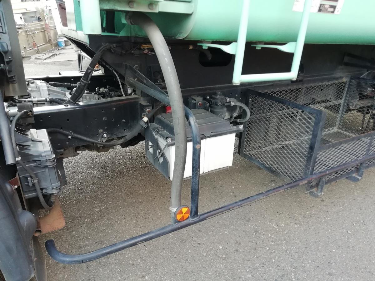 中古塵芥車(パッカー車) 日野 デュトロ