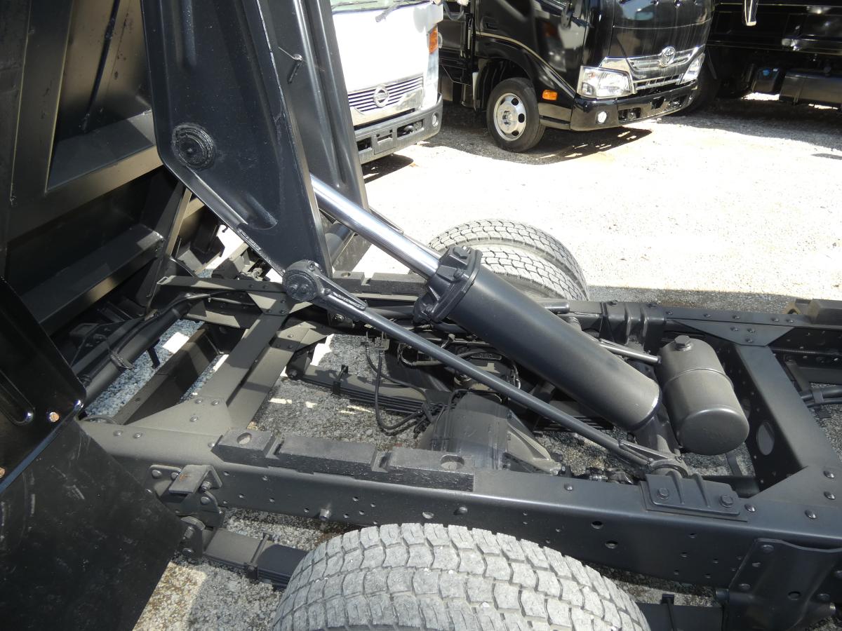 中古ダンプ いすゞ エルフ