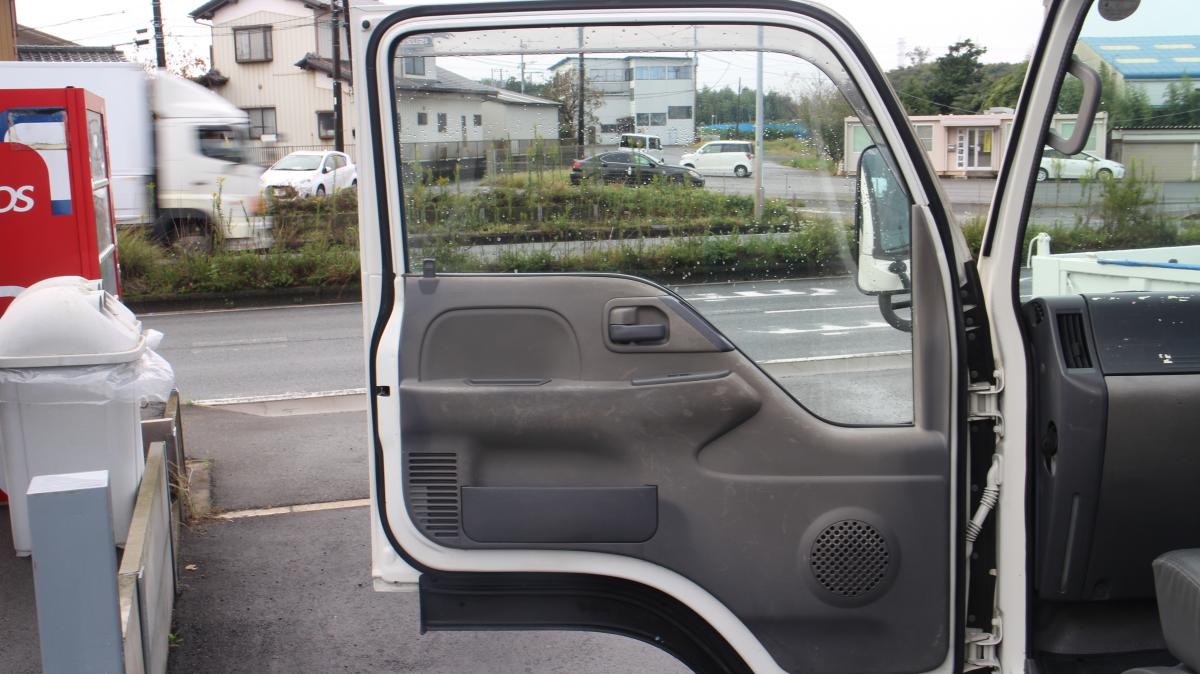 中古平ボディ いすゞ 