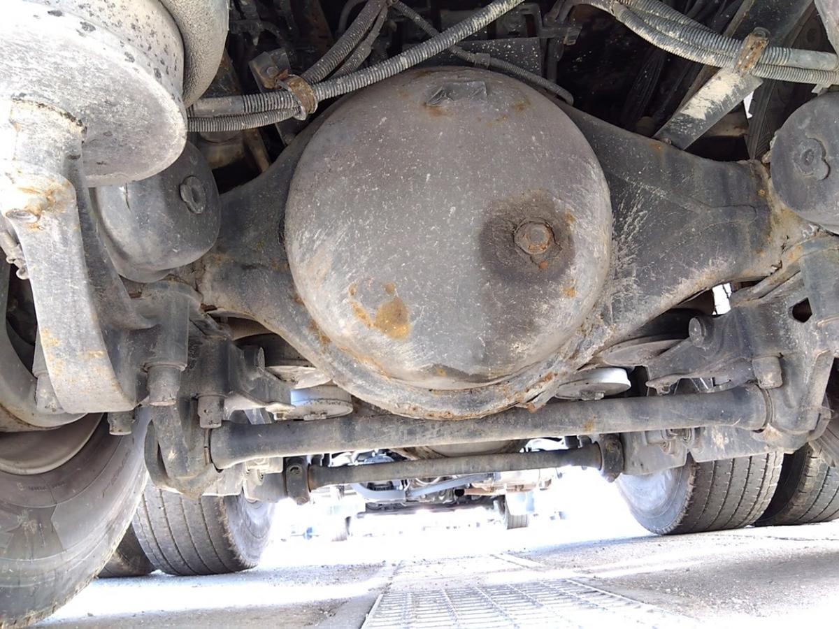 中古粉粒体運搬車 いすゞ ギガ