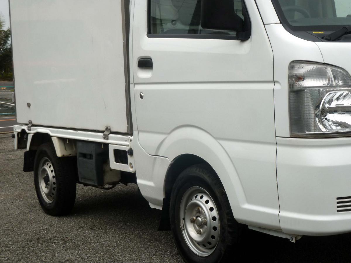 中古冷凍バン ニッサン クリッパー